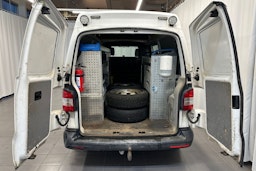 Valkoinen Volkswagen TRANSPORTER 2015 kuva 10.
