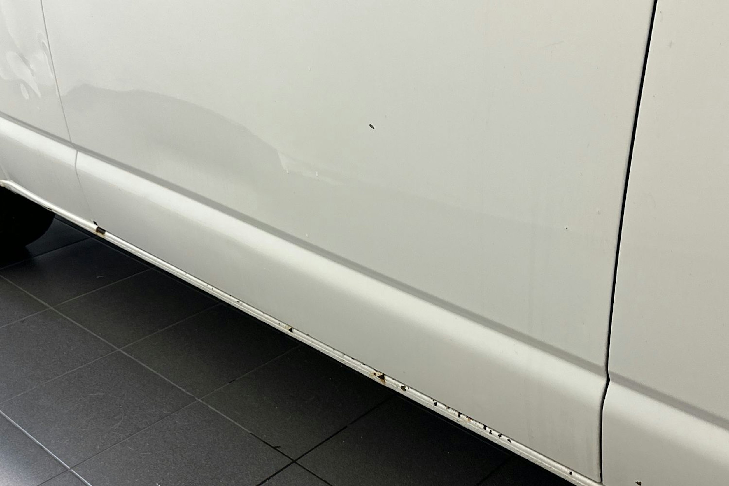 Valkoinen Volkswagen TRANSPORTER 2015 kuva 29.