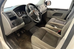 valkoinen Volkswagen Transporter 2015 kuva 3.