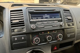 hopea Volkswagen Transporter 2015 kuva 19.