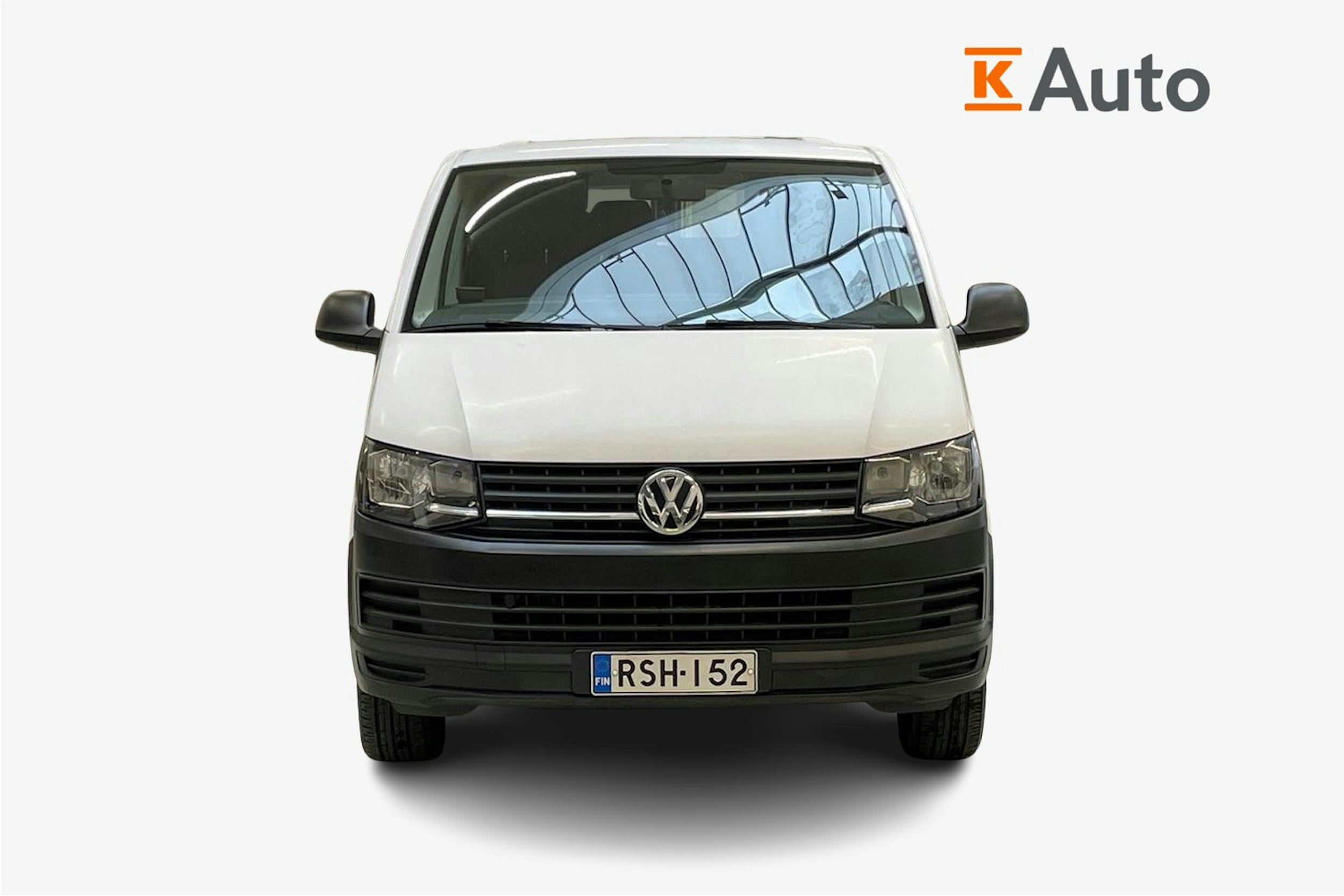 valkoinen Volkswagen Transporter 2015 kuva 4.