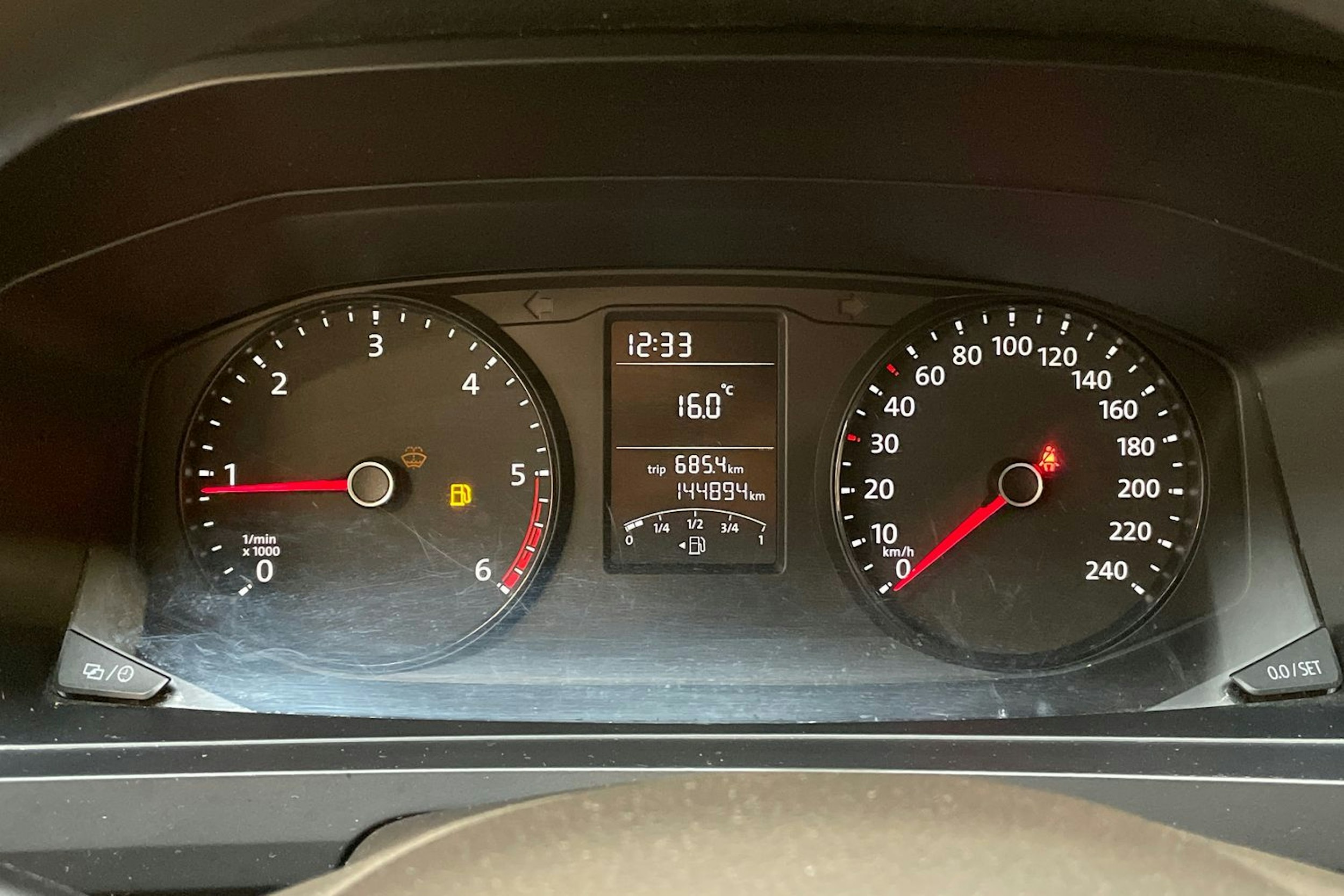 valkoinen Volkswagen Transporter 2015 kuva 13.
