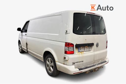valkoinen Volkswagen Transporter 2015 kuva 2.