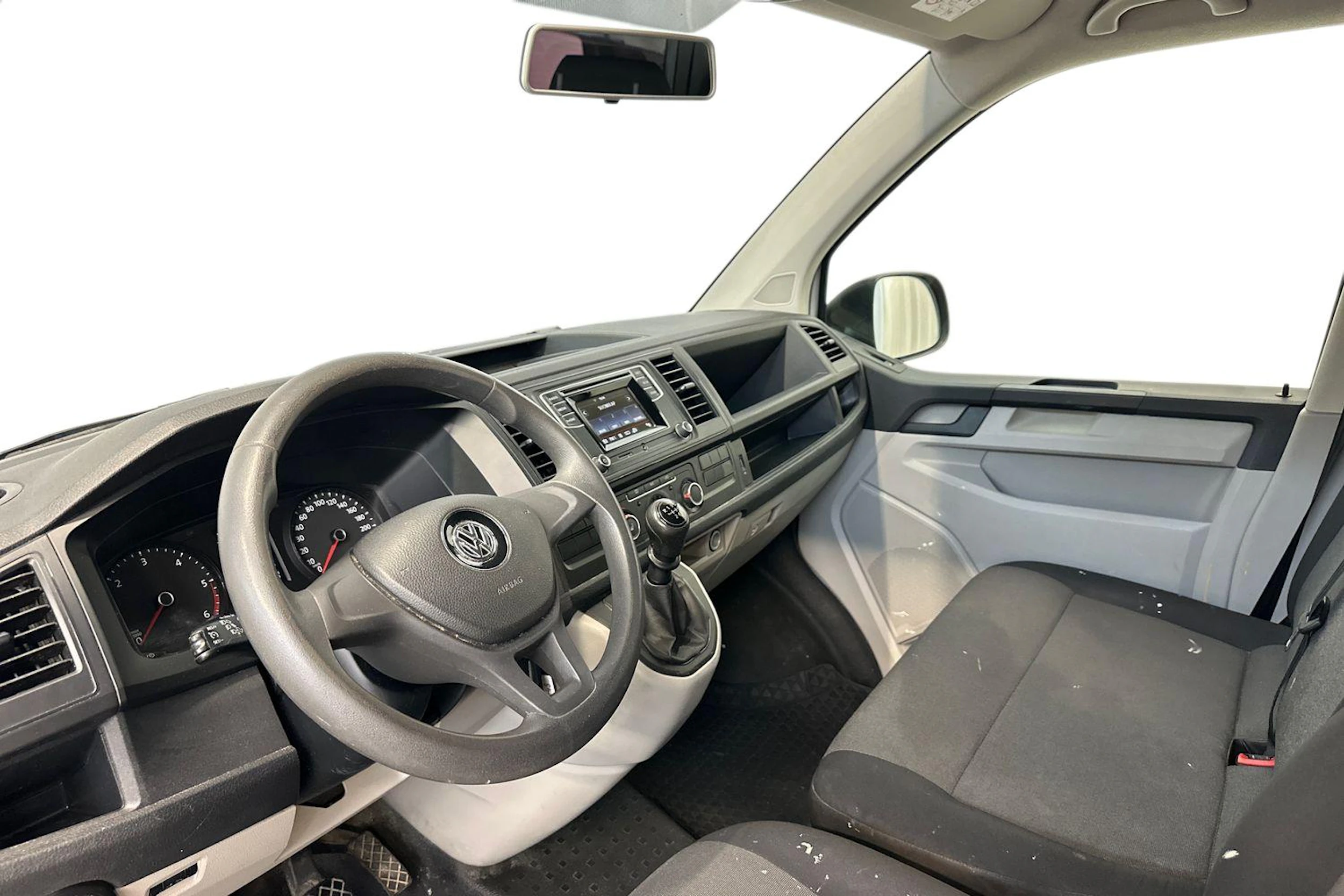 valkoinen Volkswagen Transporter 2015 kuva 8.