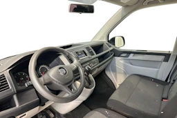 valkoinen Volkswagen Transporter 2015 kuva 8.