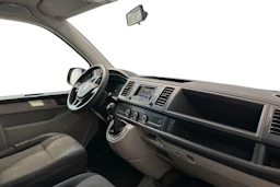 valkoinen Volkswagen Transporter 2015 kuva 11.