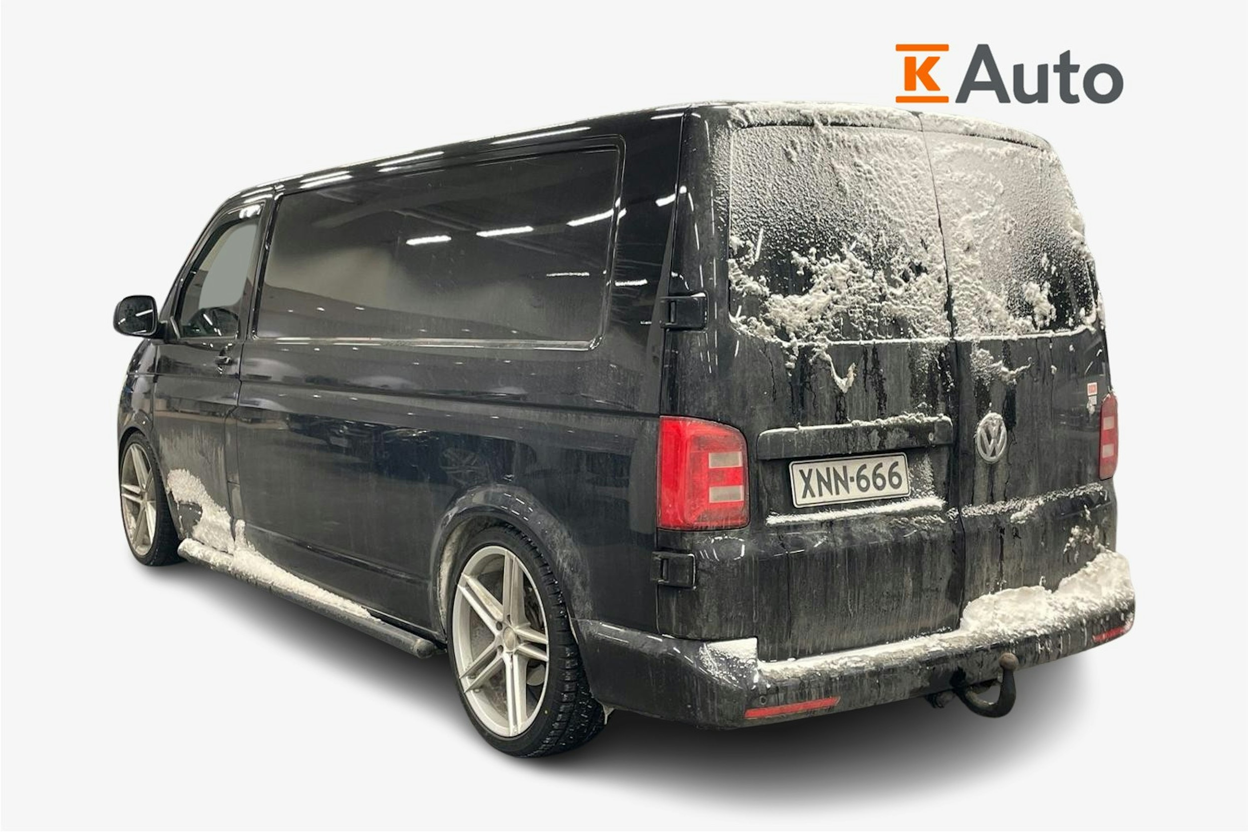 musta Volkswagen Transporter 2015 kuva 2.
