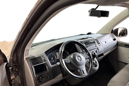 ruskea (beige) Volkswagen Transporter 2015 kuva 3.