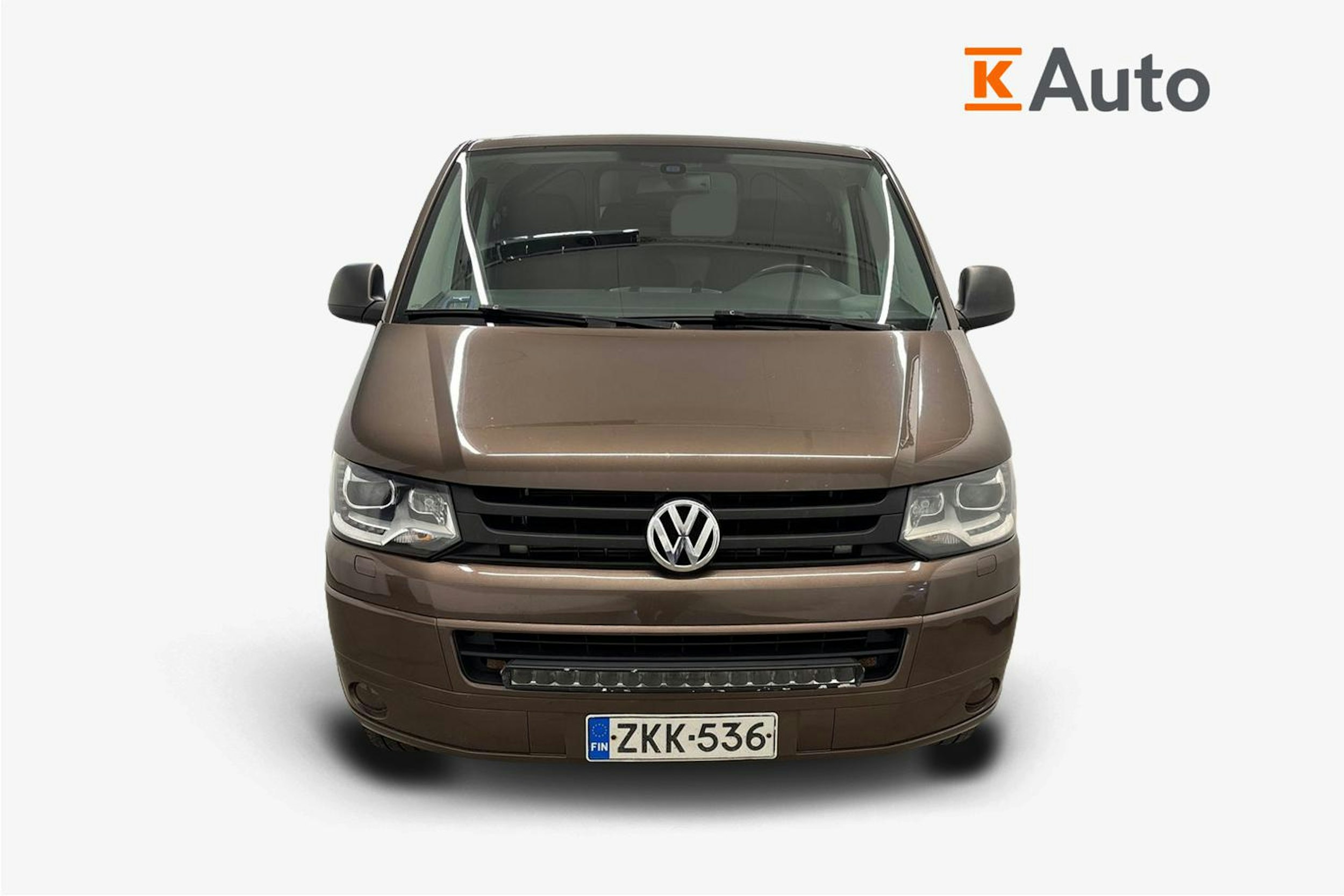 ruskea (beige) Volkswagen Transporter 2015 kuva 5.