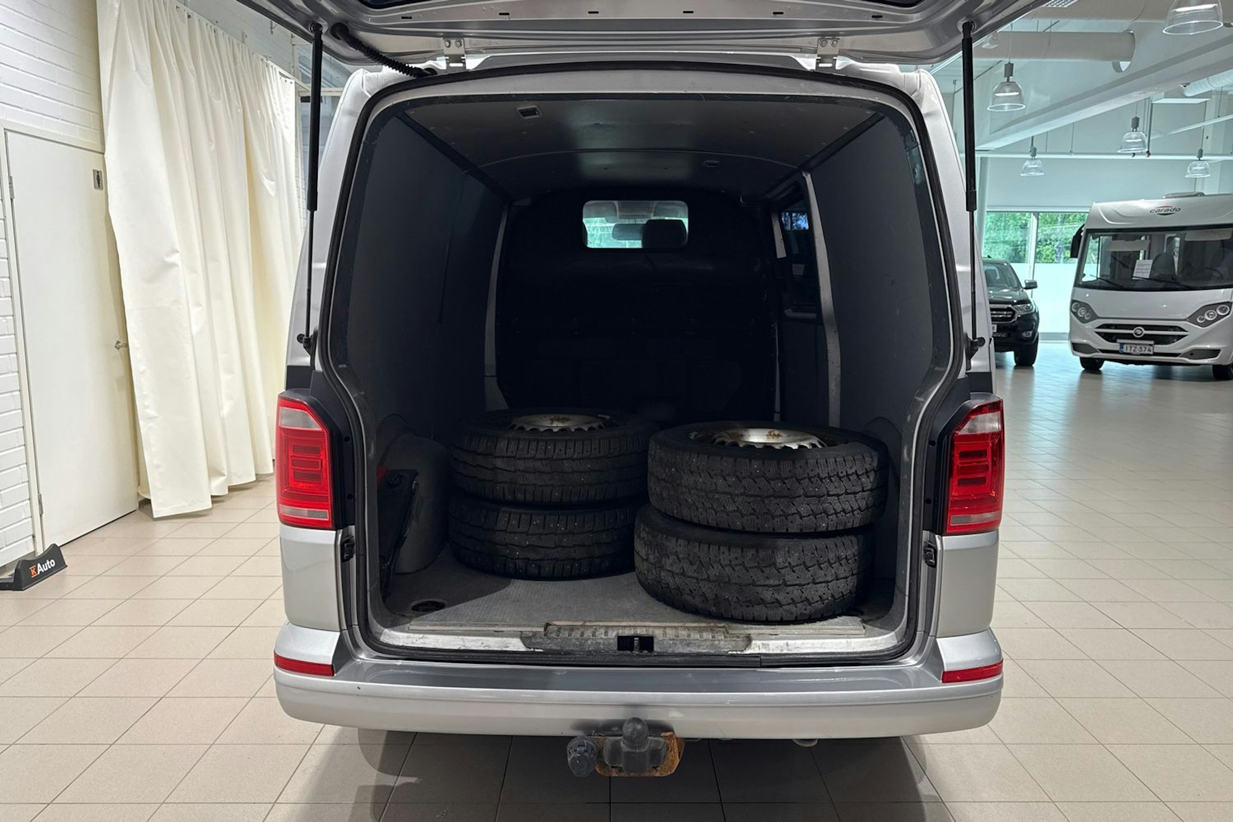 hopea Volkswagen Transporter 2016 kuva 15.