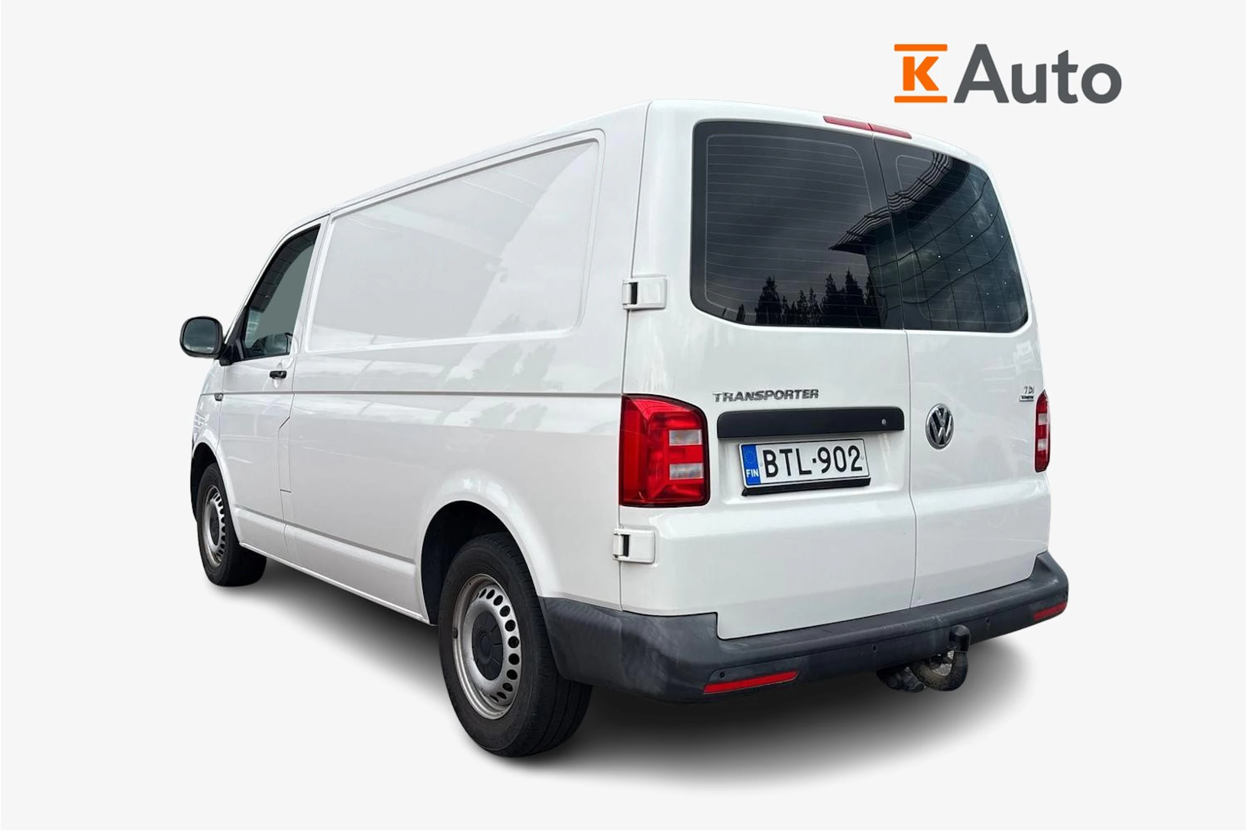 valkoinen Volkswagen Transporter 2015 kuva 2.