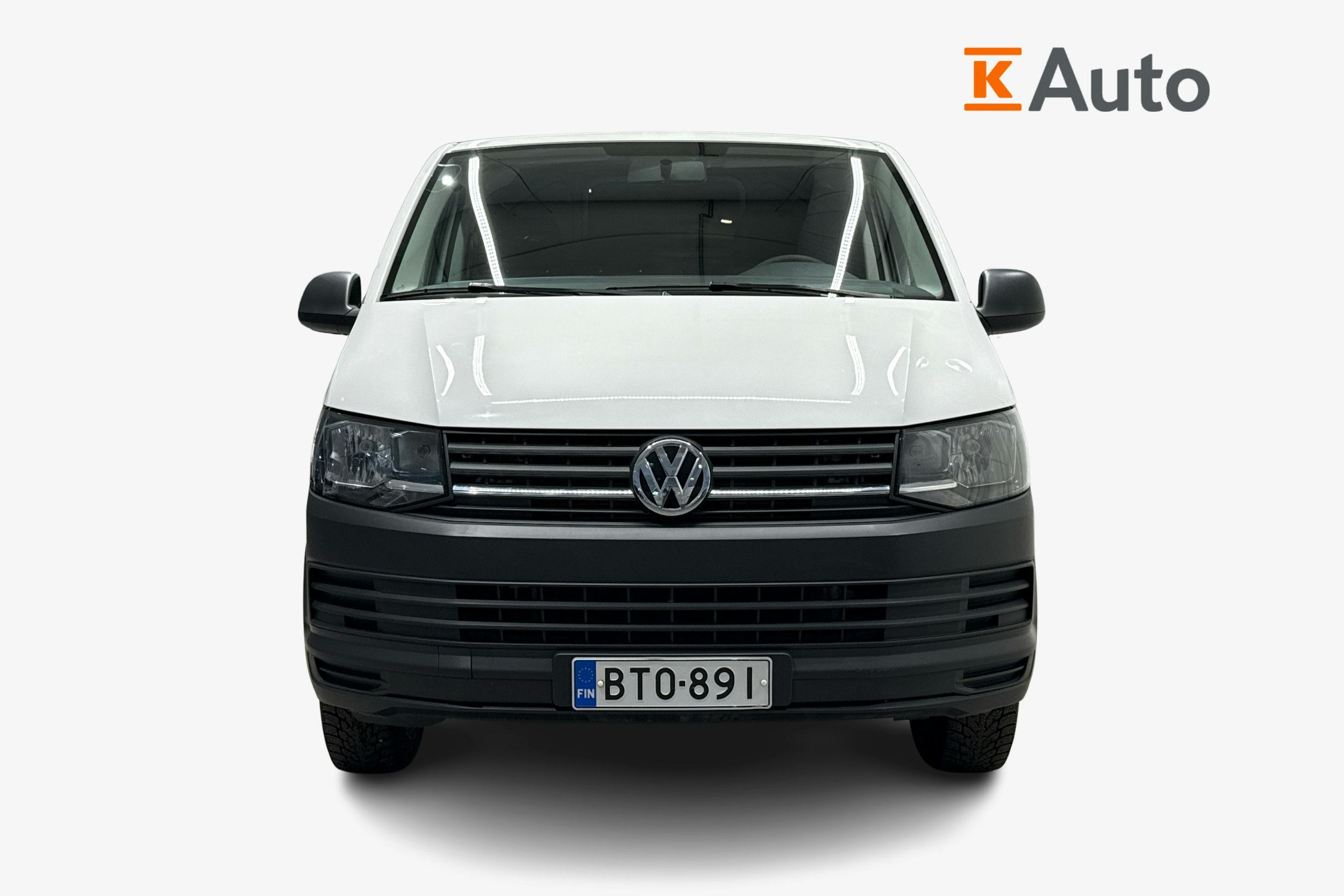 valkoinen Volkswagen Transporter 2016 kuva 4.