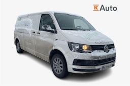 valkoinen Volkswagen Transporter 2016 kuva 1.