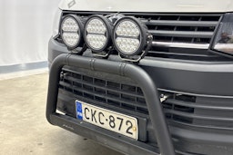 valkoinen Volkswagen Transporter 2016 kuva 24.