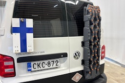 valkoinen Volkswagen Transporter 2016 kuva 25.