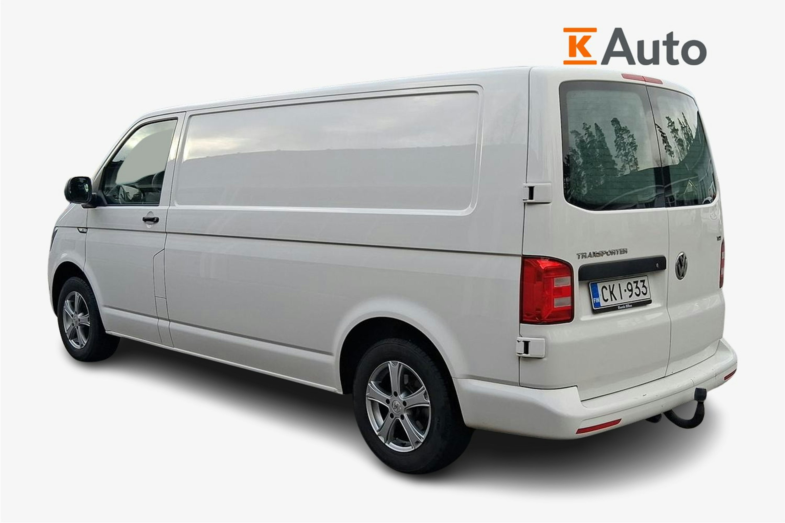 valkoinen Volkswagen Transporter 2016 kuva 2.