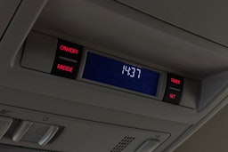 musta Volkswagen Transporter 2017 kuva 22.