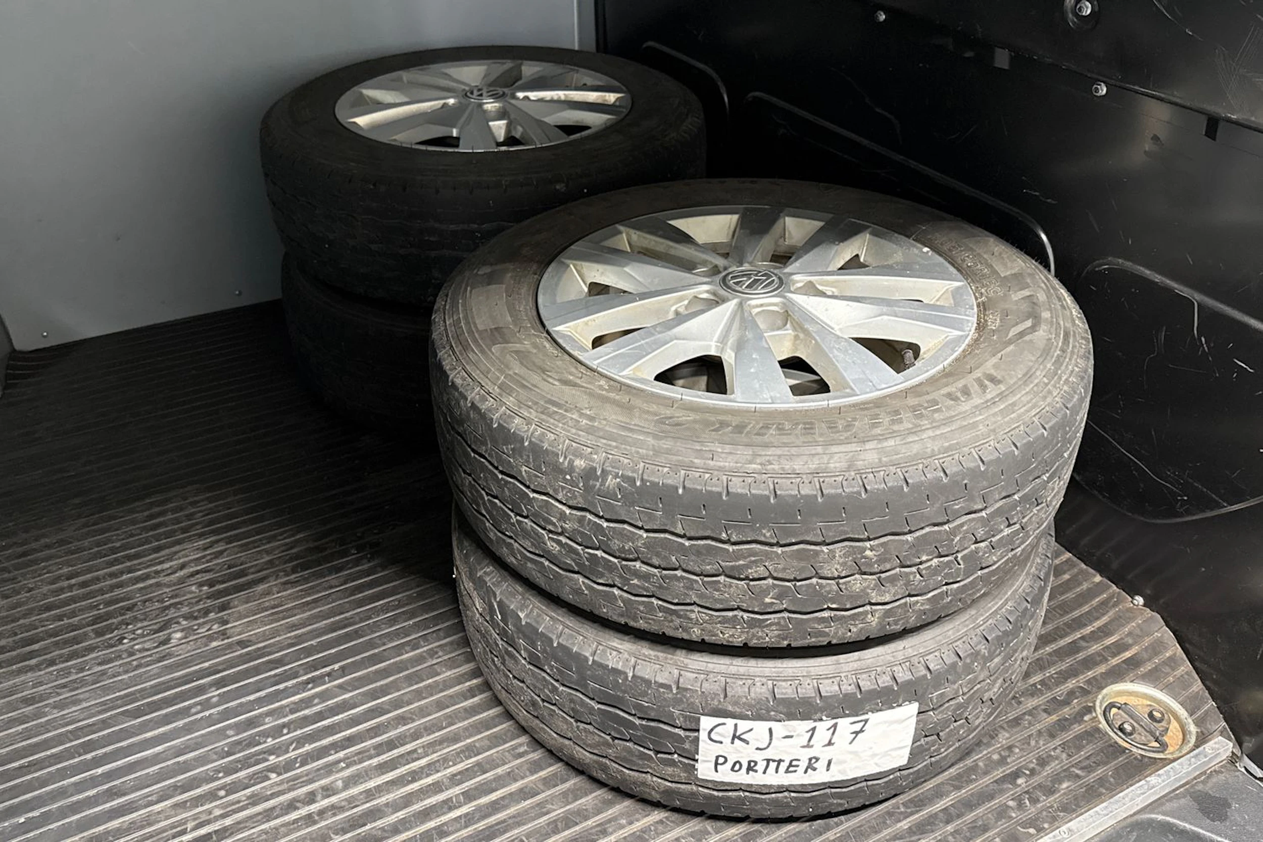 Hopea Volkswagen TRANSPORTER 2017 kuva 15.