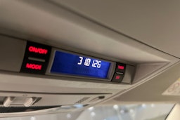 musta Volkswagen Transporter 2016 kuva 17.