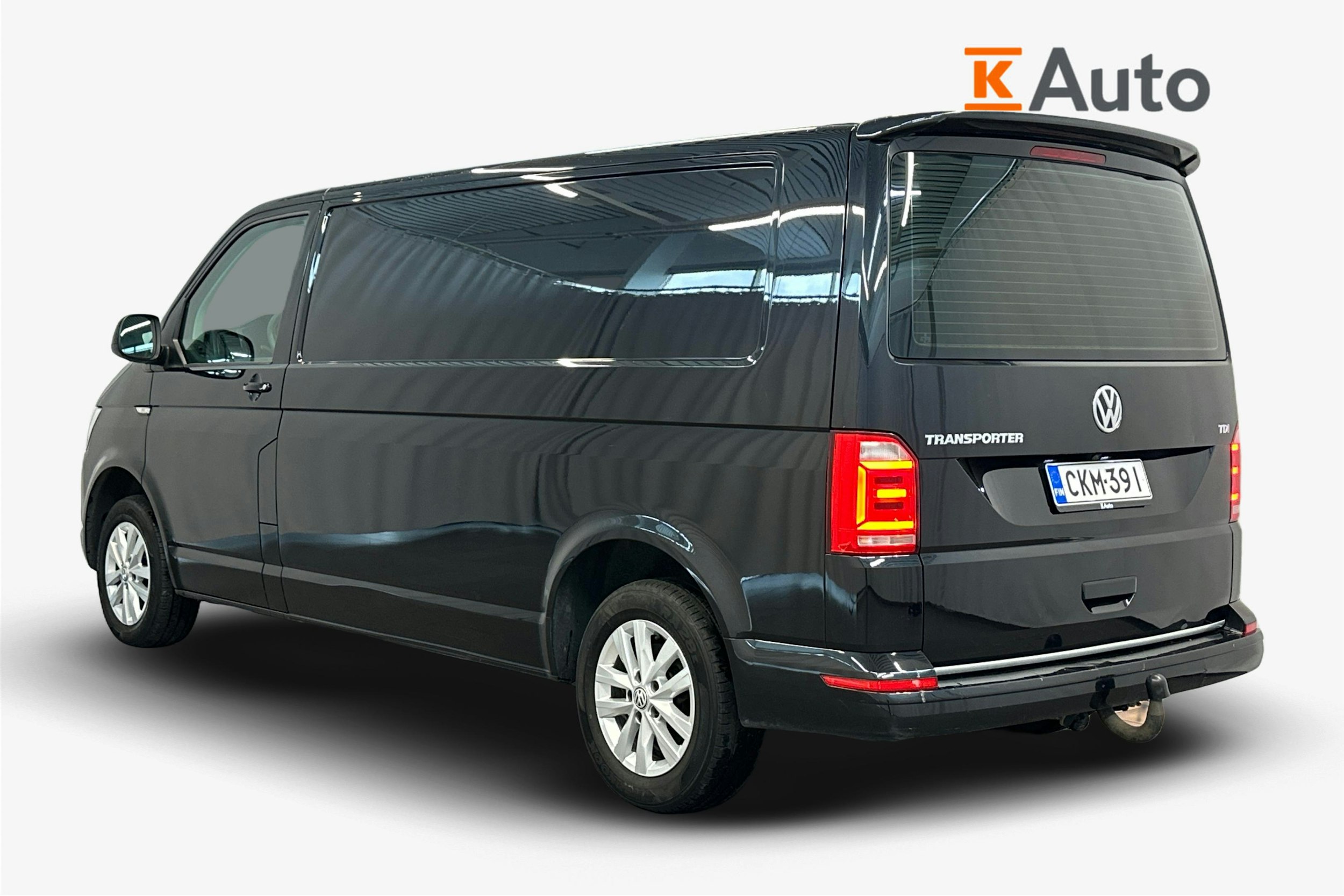Musta Volkswagen TRANSPORTER 2016 kuva 2.