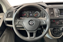 Musta Volkswagen TRANSPORTER 2016 kuva 9.
