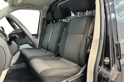 Musta Volkswagen TRANSPORTER 2016 kuva 10.