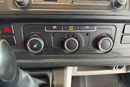 Valkoinen Volkswagen TRANSPORTER 2016 kuva 17.