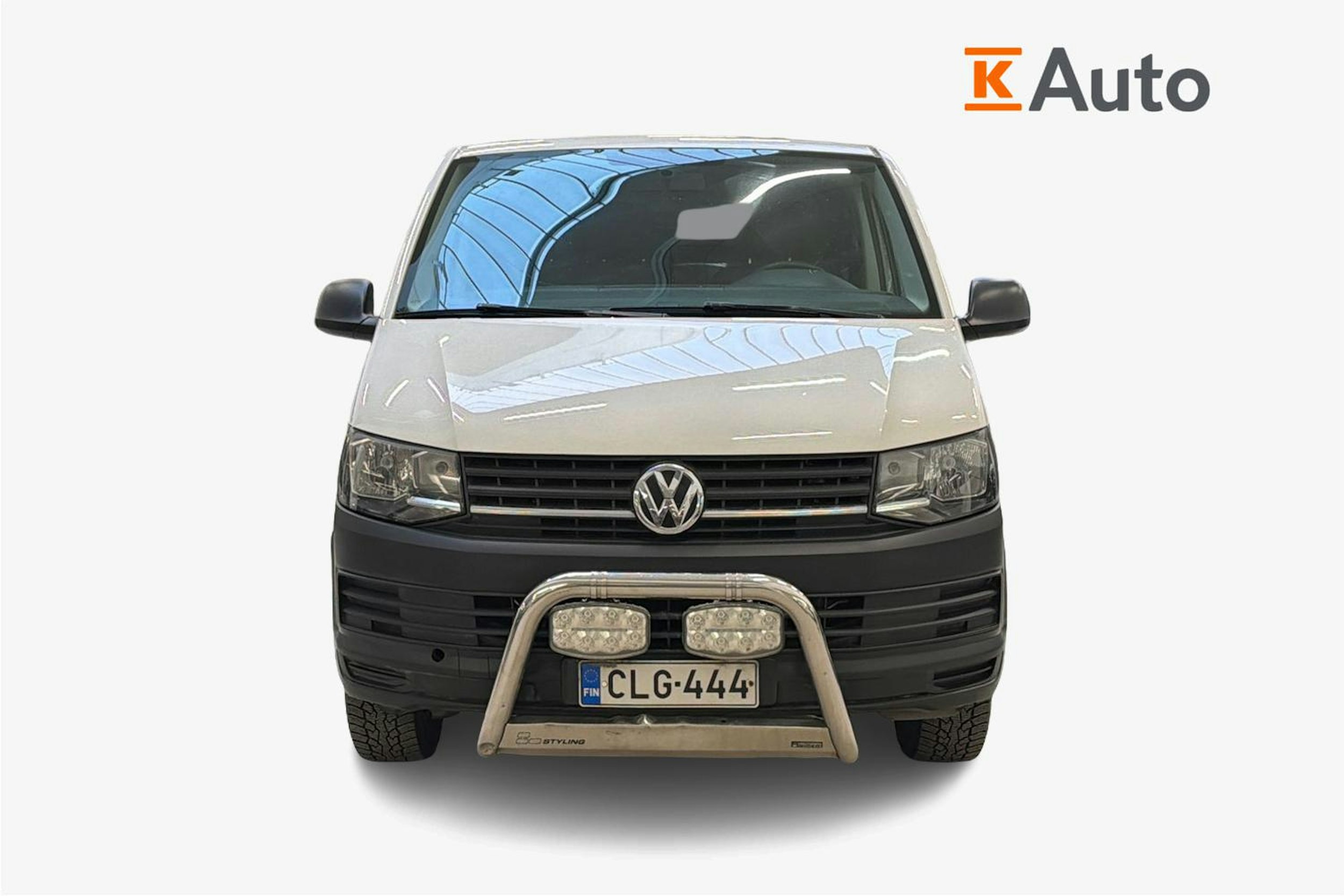 valkoinen Volkswagen Transporter 2017 kuva 5.