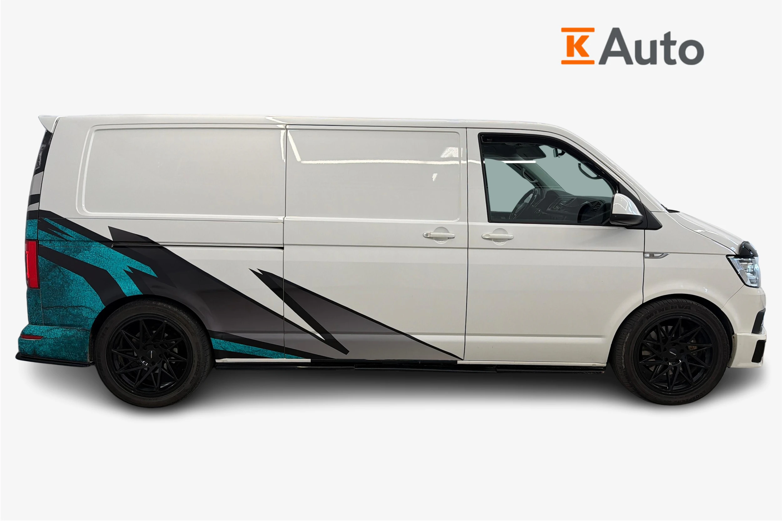 valkoinen Volkswagen Transporter 2016 kuva 5.