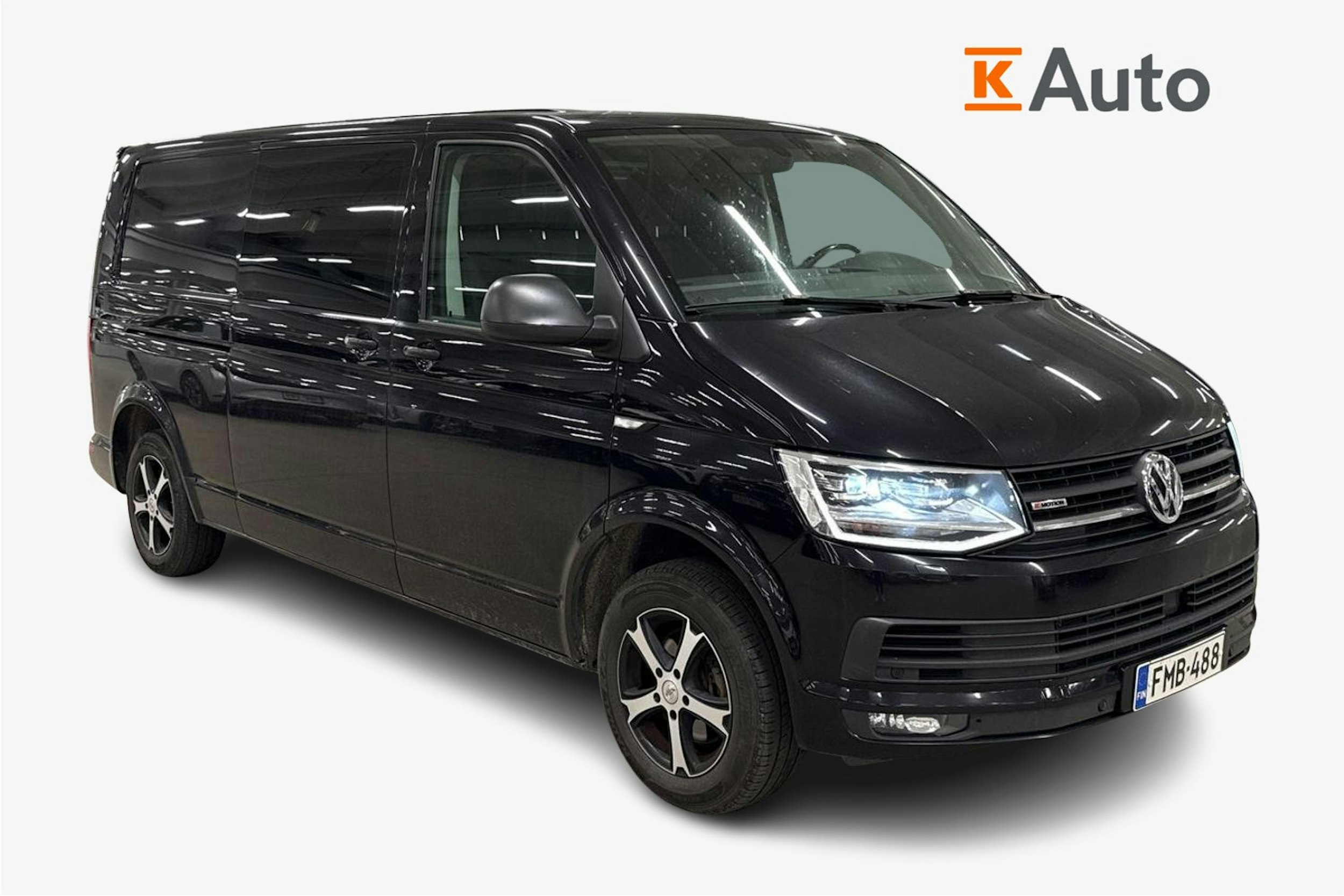 Musta Volkswagen TRANSPORTER 2016 kuva 1.