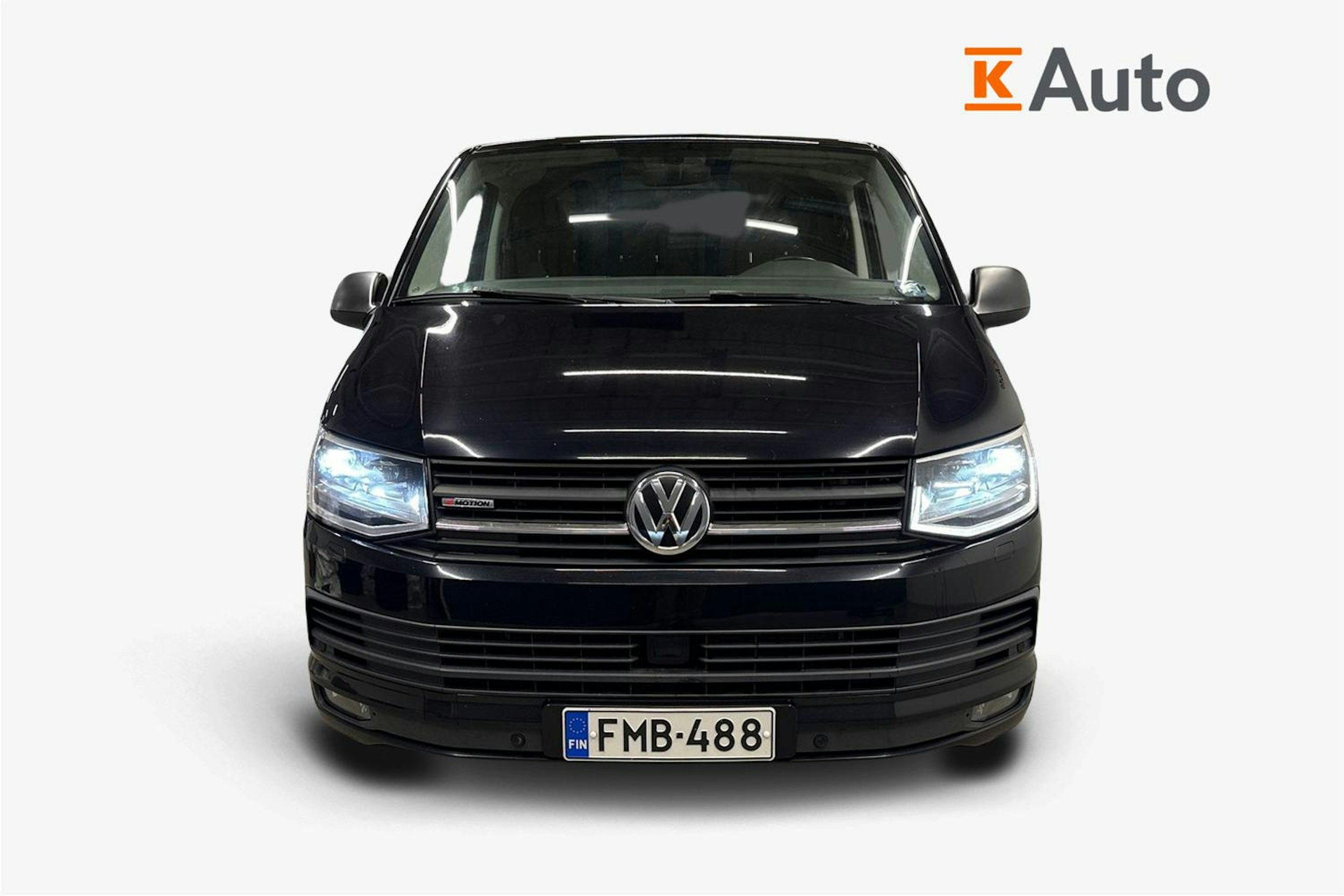 Musta Volkswagen TRANSPORTER 2016 kuva 5.