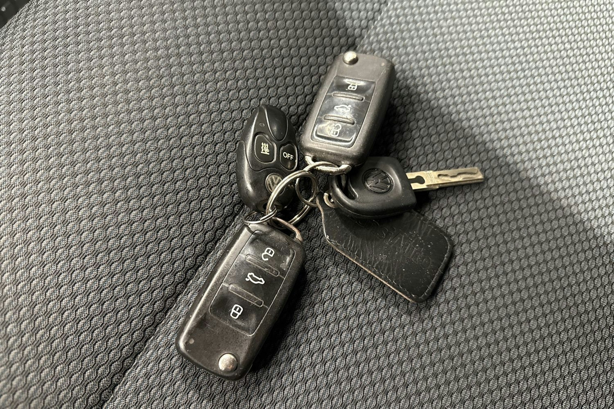 Musta Volkswagen TRANSPORTER 2016 kuva 21.