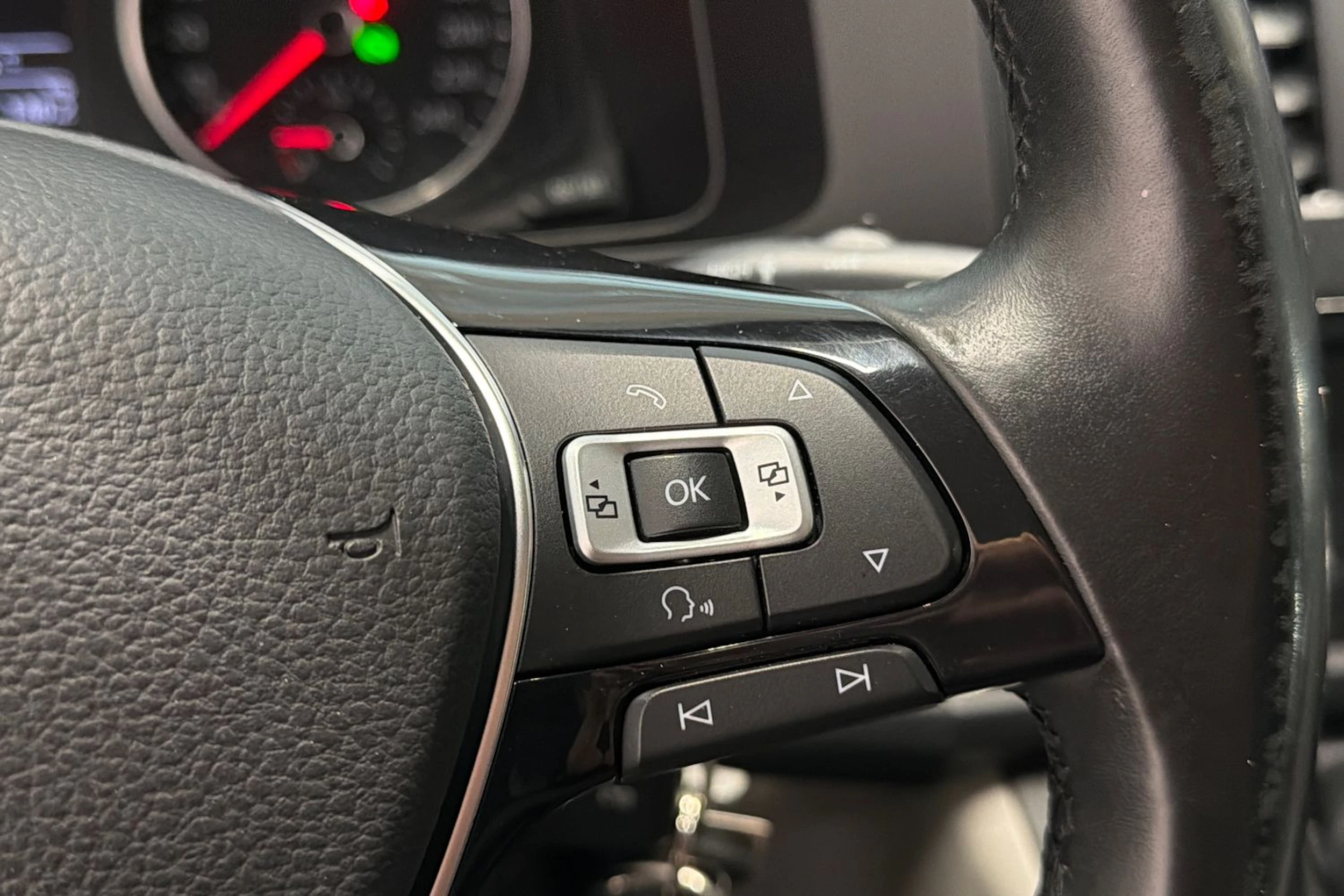 valkoinen Volkswagen Transporter 2017 kuva 14.