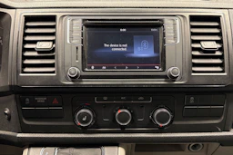 Valkoinen Volkswagen TRANSPORTER 2016 kuva 15.