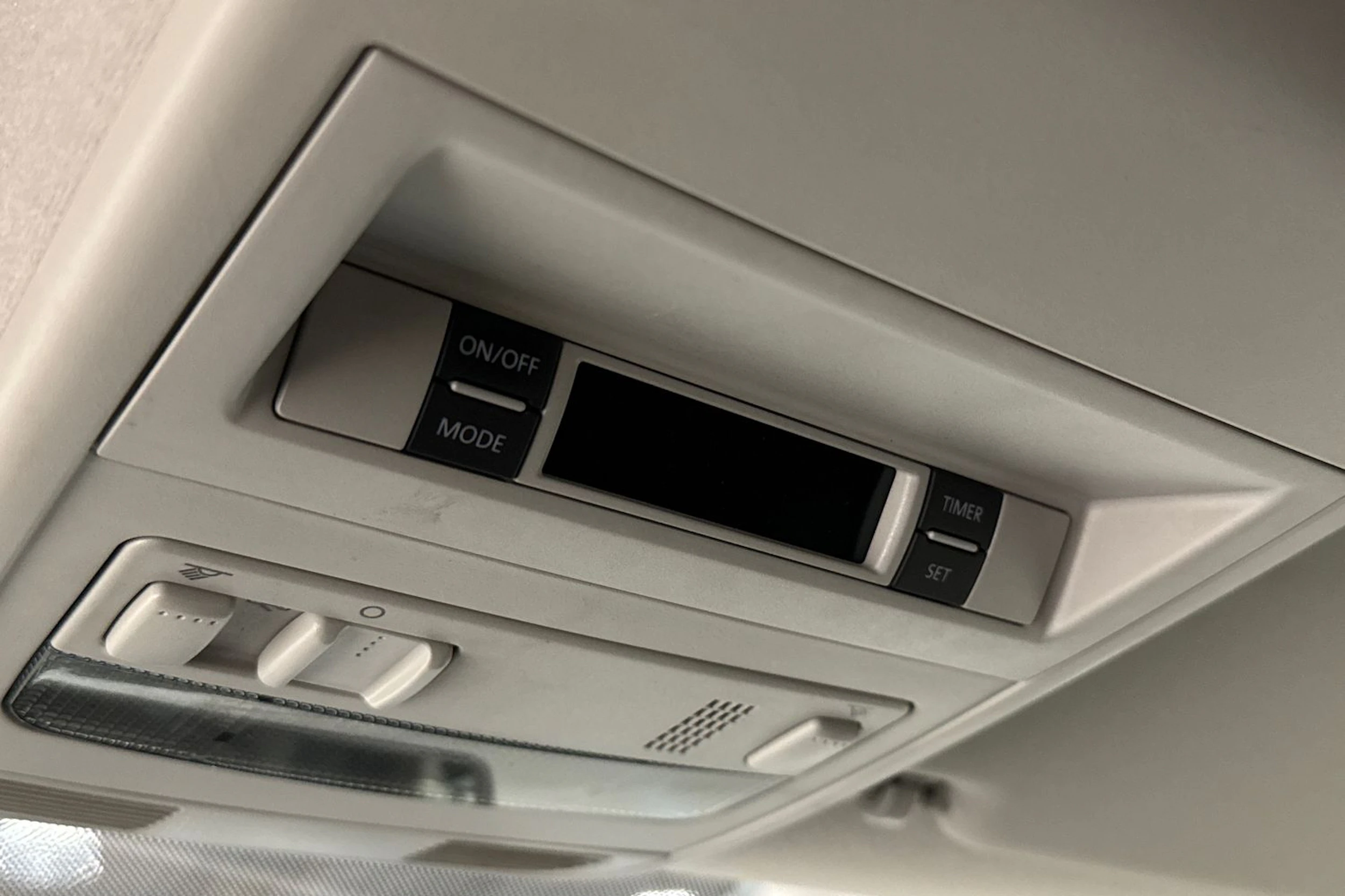 Valkoinen Volkswagen TRANSPORTER 2016 kuva 18.