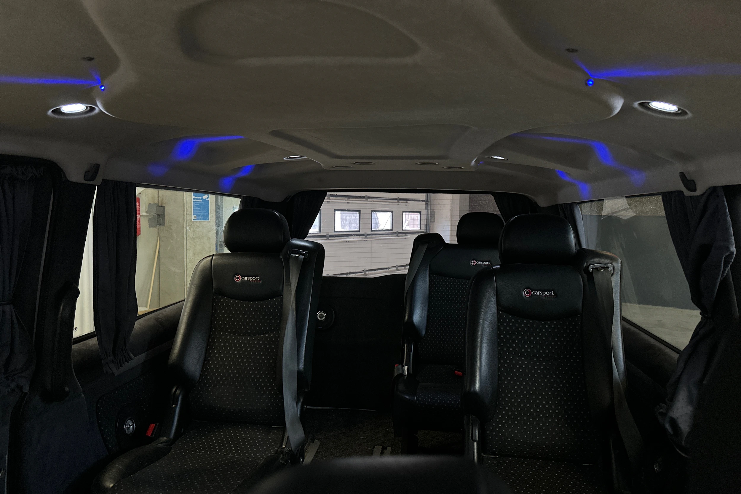 valkoinen Volkswagen Transporter 2016 kuva 7.