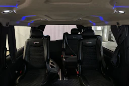 valkoinen Volkswagen Transporter 2016 kuva 22.