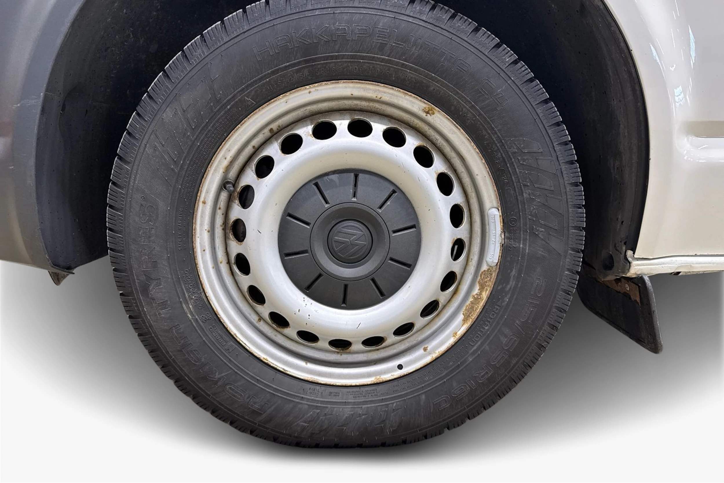 valkoinen Volkswagen Transporter 2017 kuva 9.