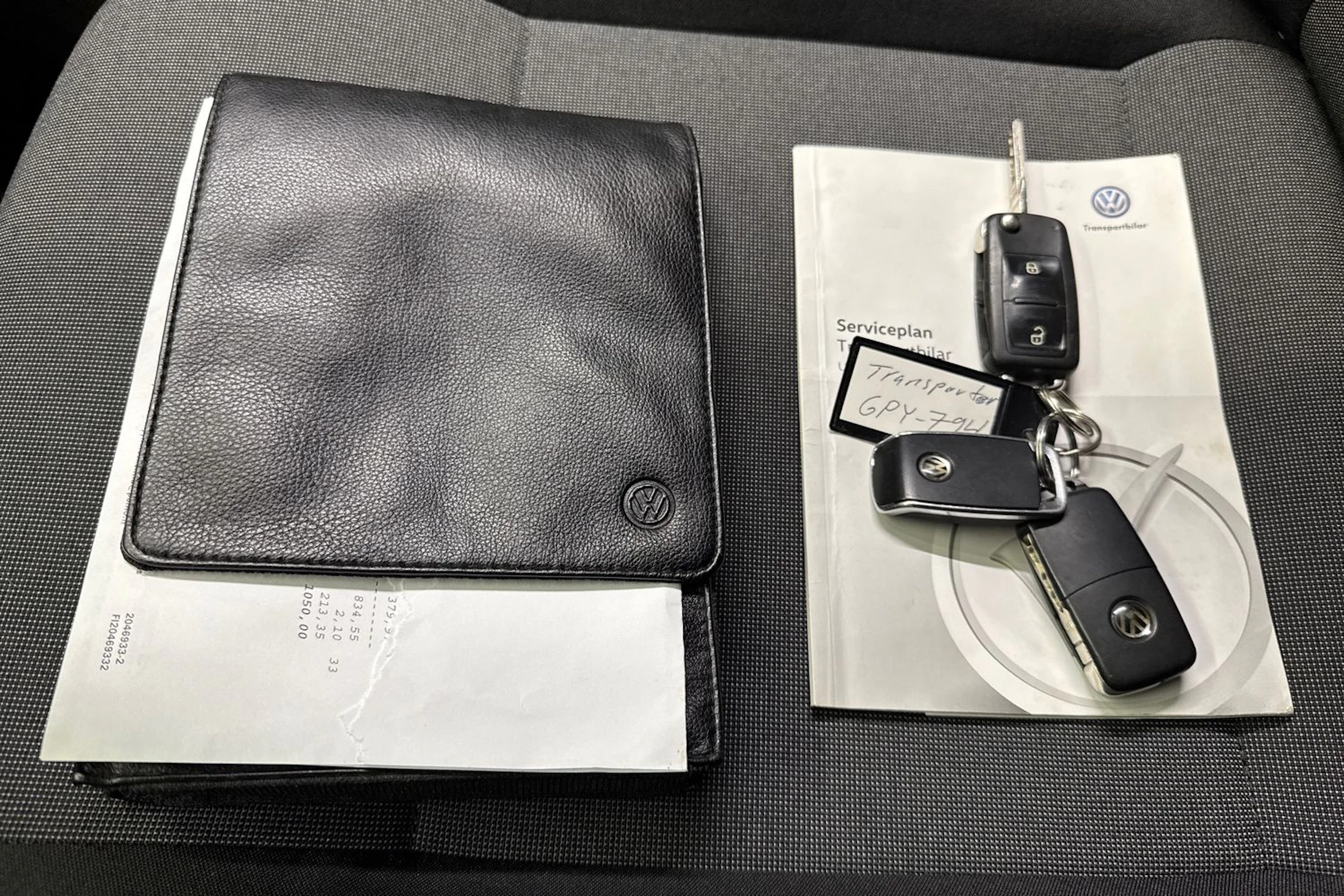 valkoinen Volkswagen Transporter 2017 kuva 24.