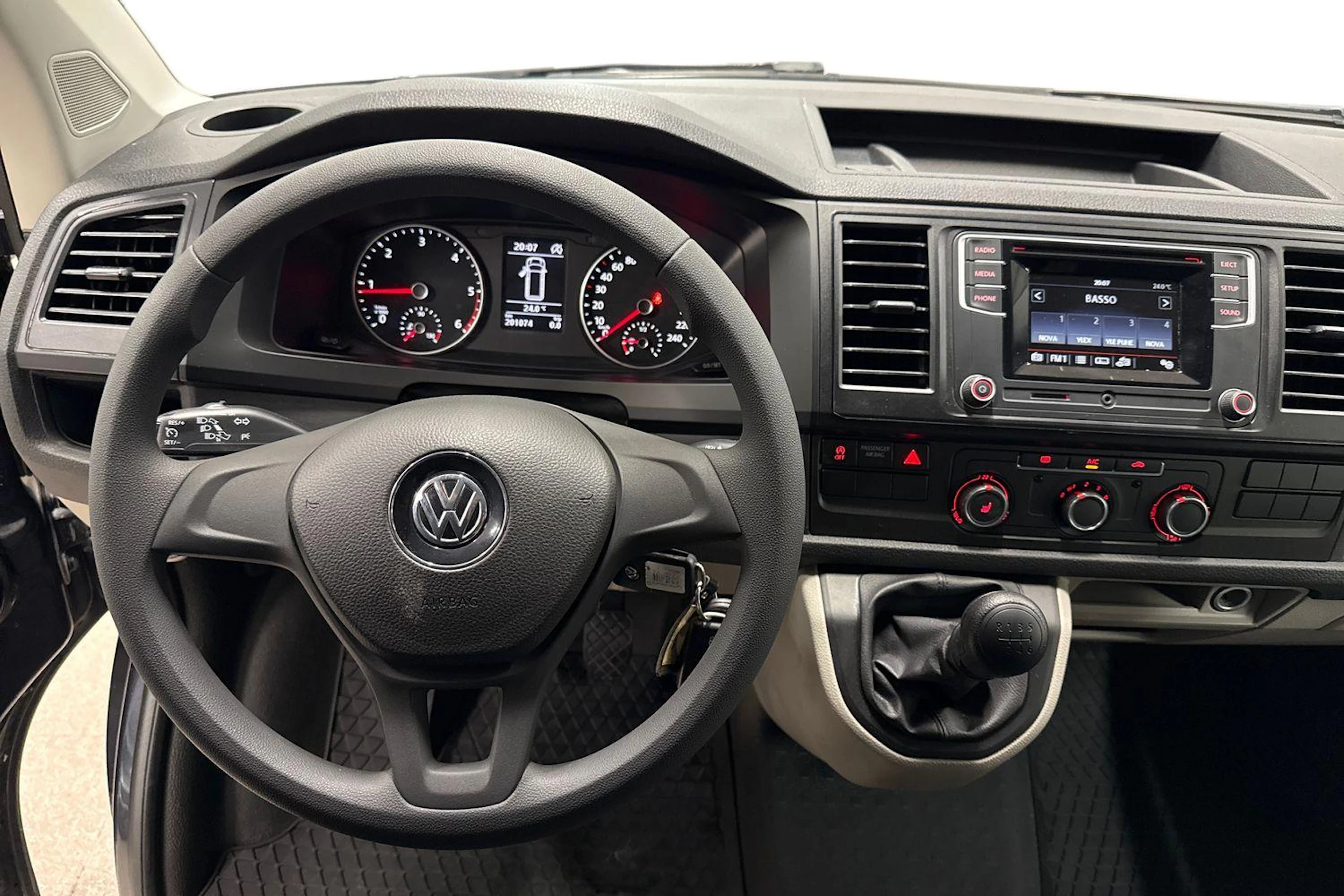 Sininen Volkswagen TRANSPORTER 2016 kuva 9.