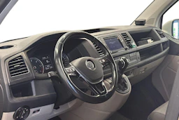 valkoinen Volkswagen Transporter 2016 kuva 3.