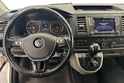 valkoinen Volkswagen Transporter 2016 kuva 7.