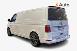 valkoinen Volkswagen Transporter 2016 kuva 2.