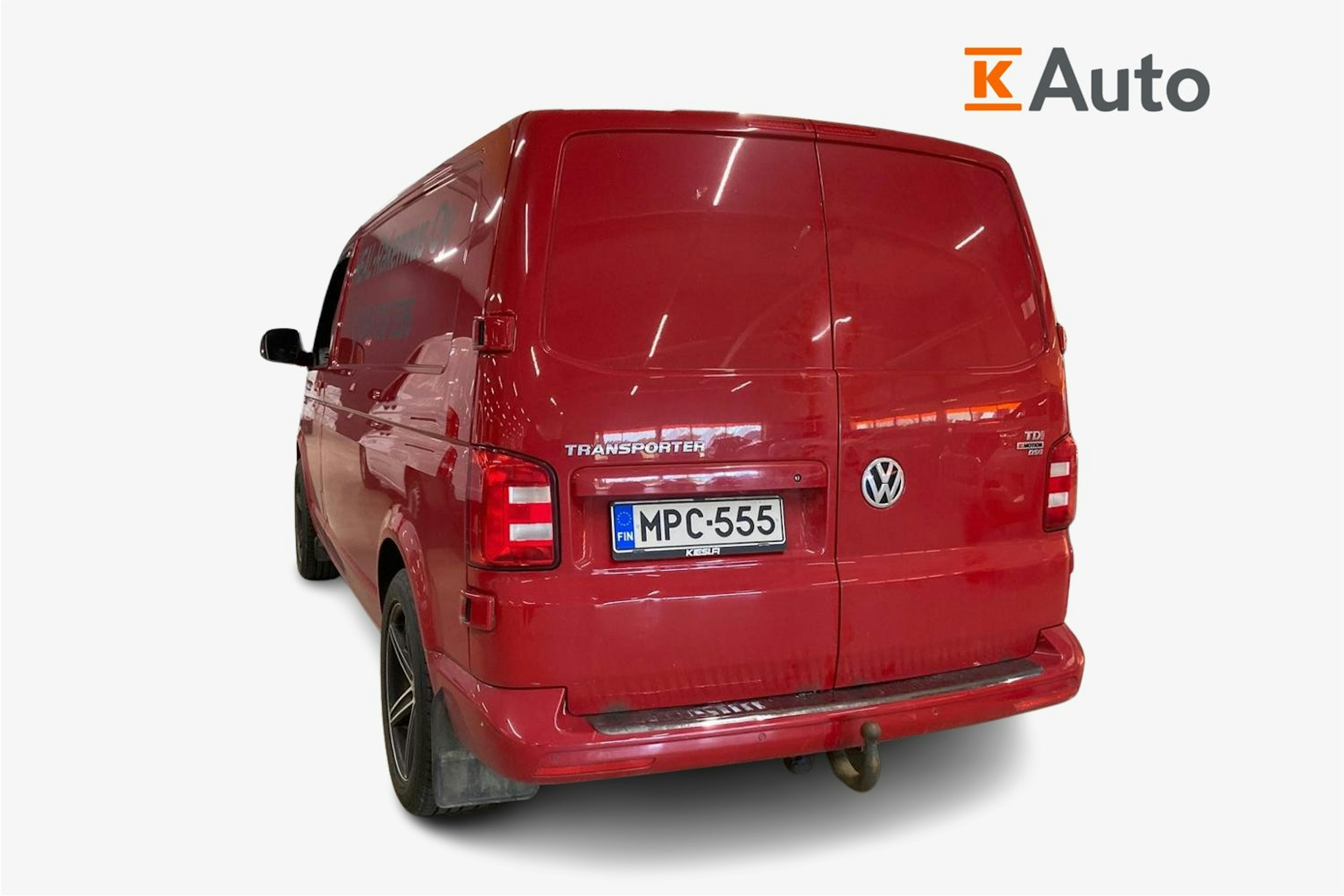 punainen Volkswagen Transporter 2016 kuva 2.