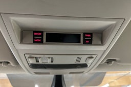 punainen Volkswagen Transporter 2016 kuva 25.