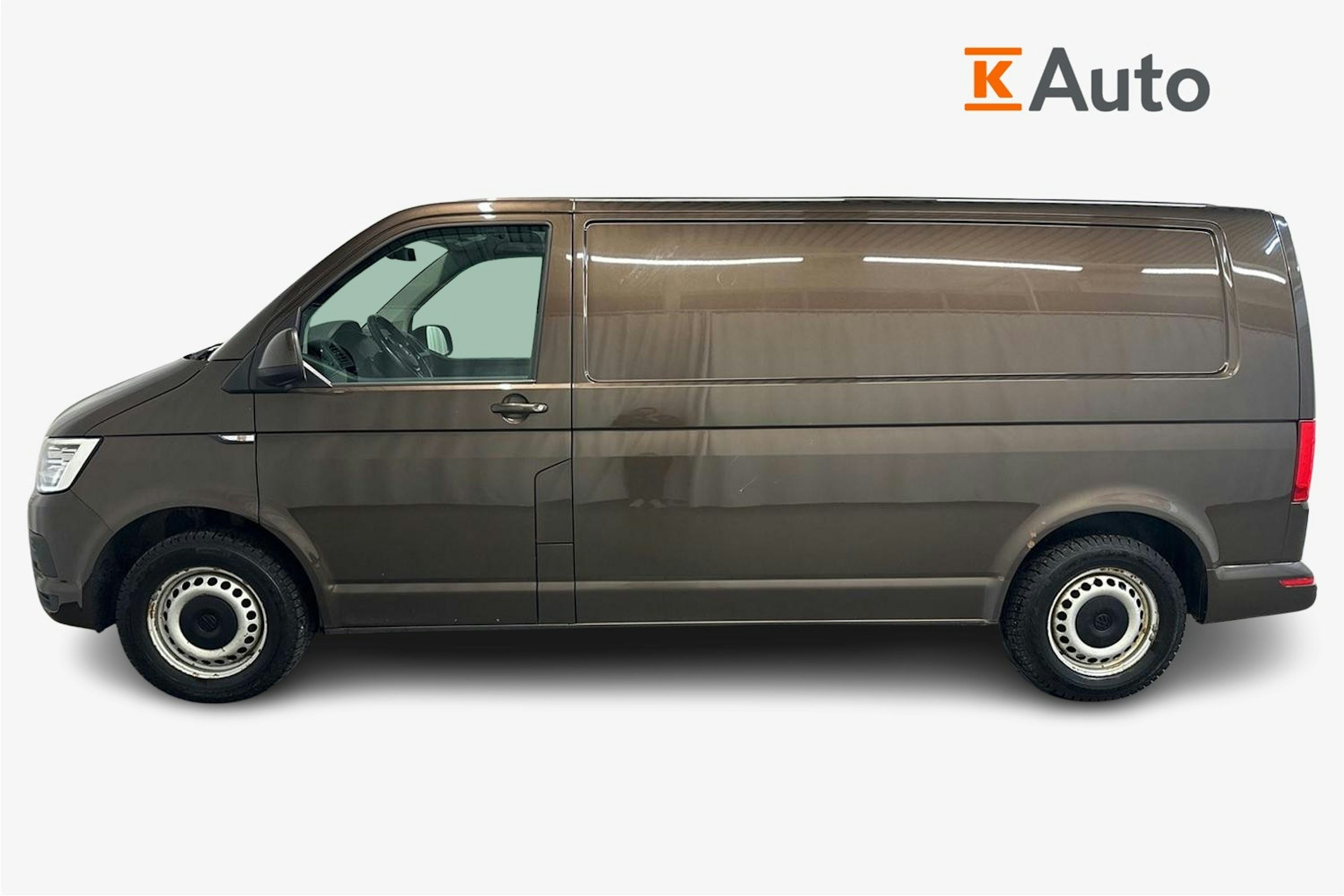 ruskea (beige) Volkswagen Transporter 2016 kuva 6.