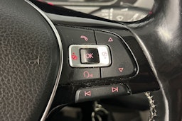 ruskea (beige) Volkswagen Transporter 2016 kuva 24.