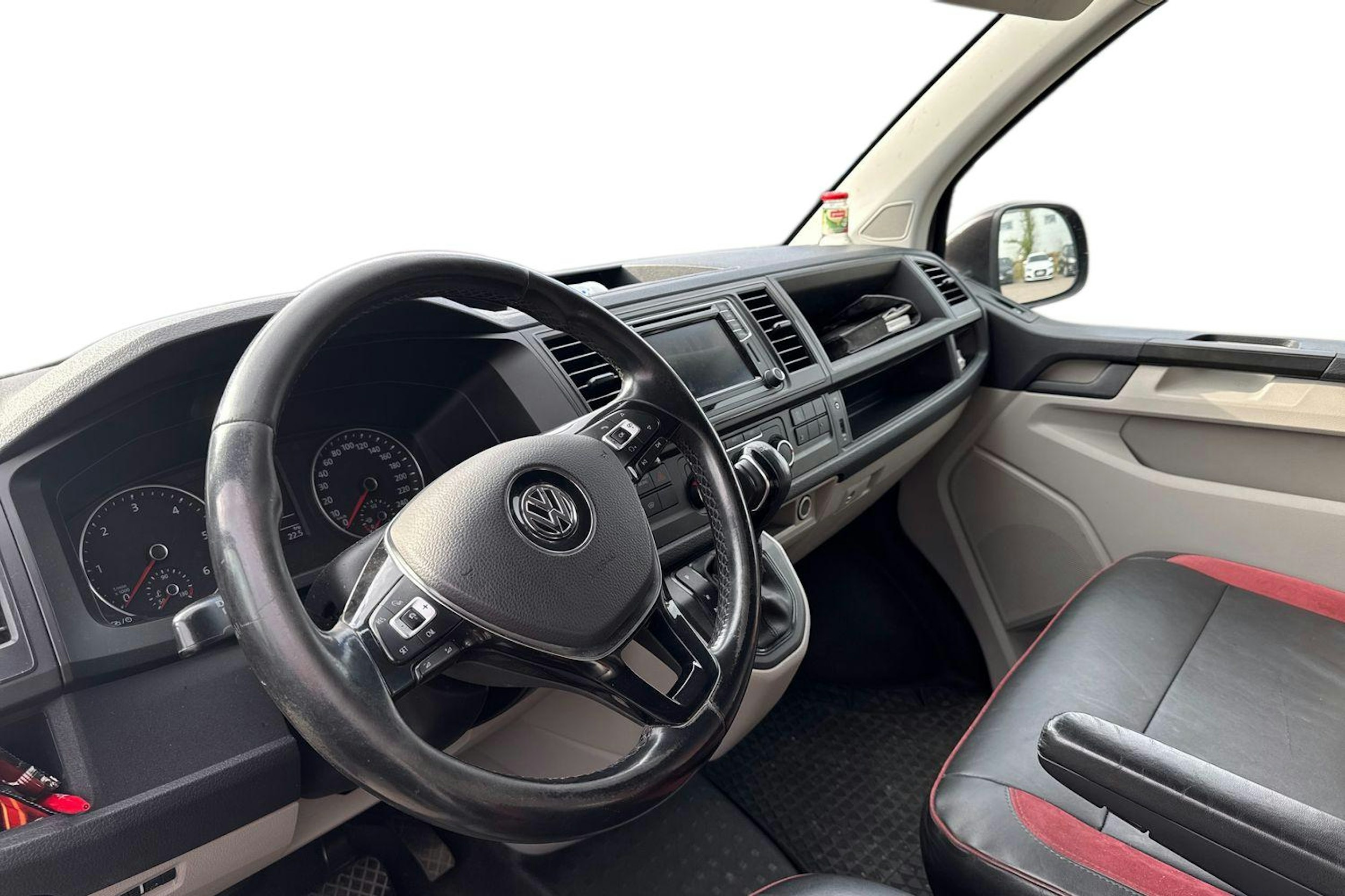 violetti Volkswagen Transporter 2016 kuva 3.