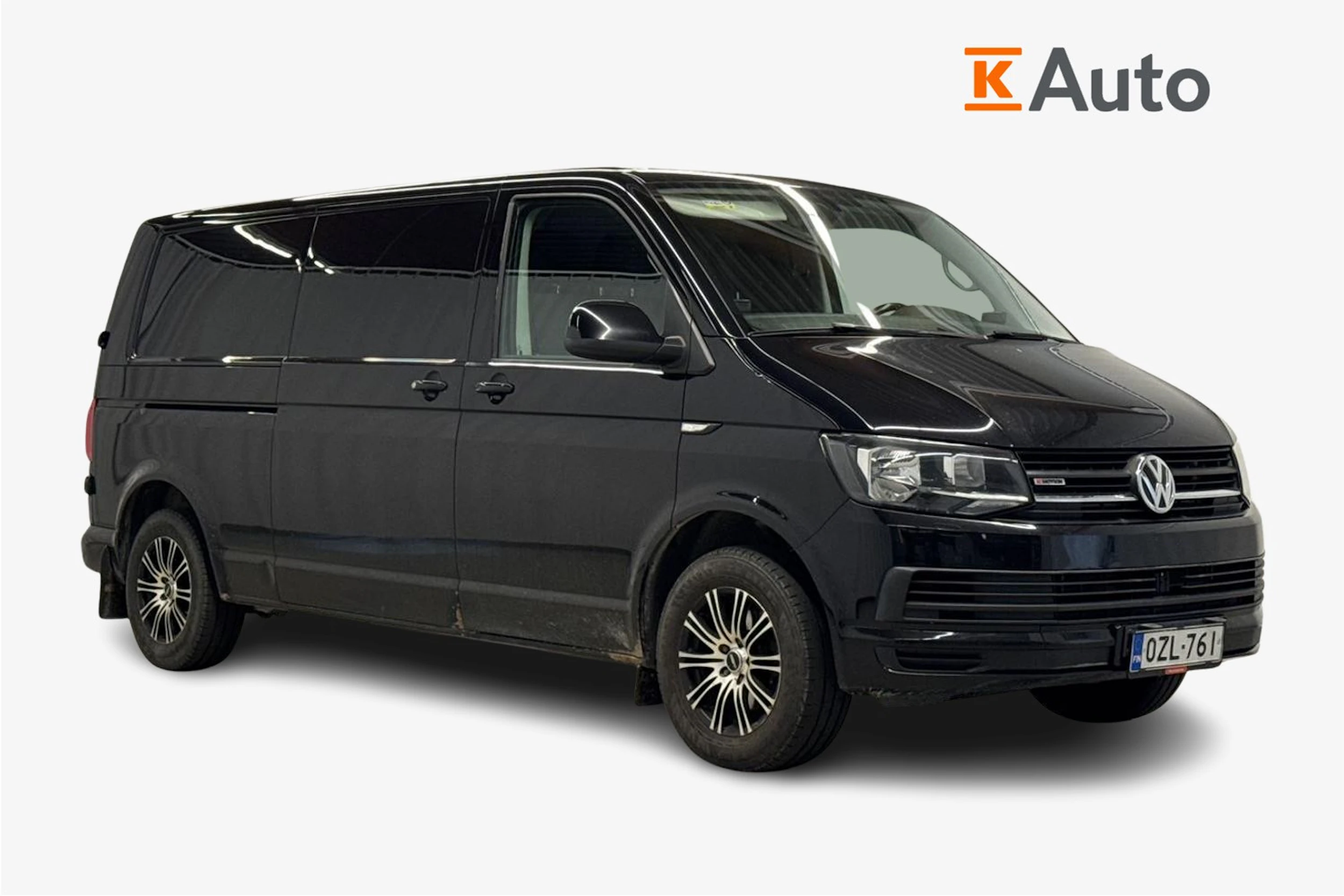 musta Volkswagen Transporter 2016 kuva 1.