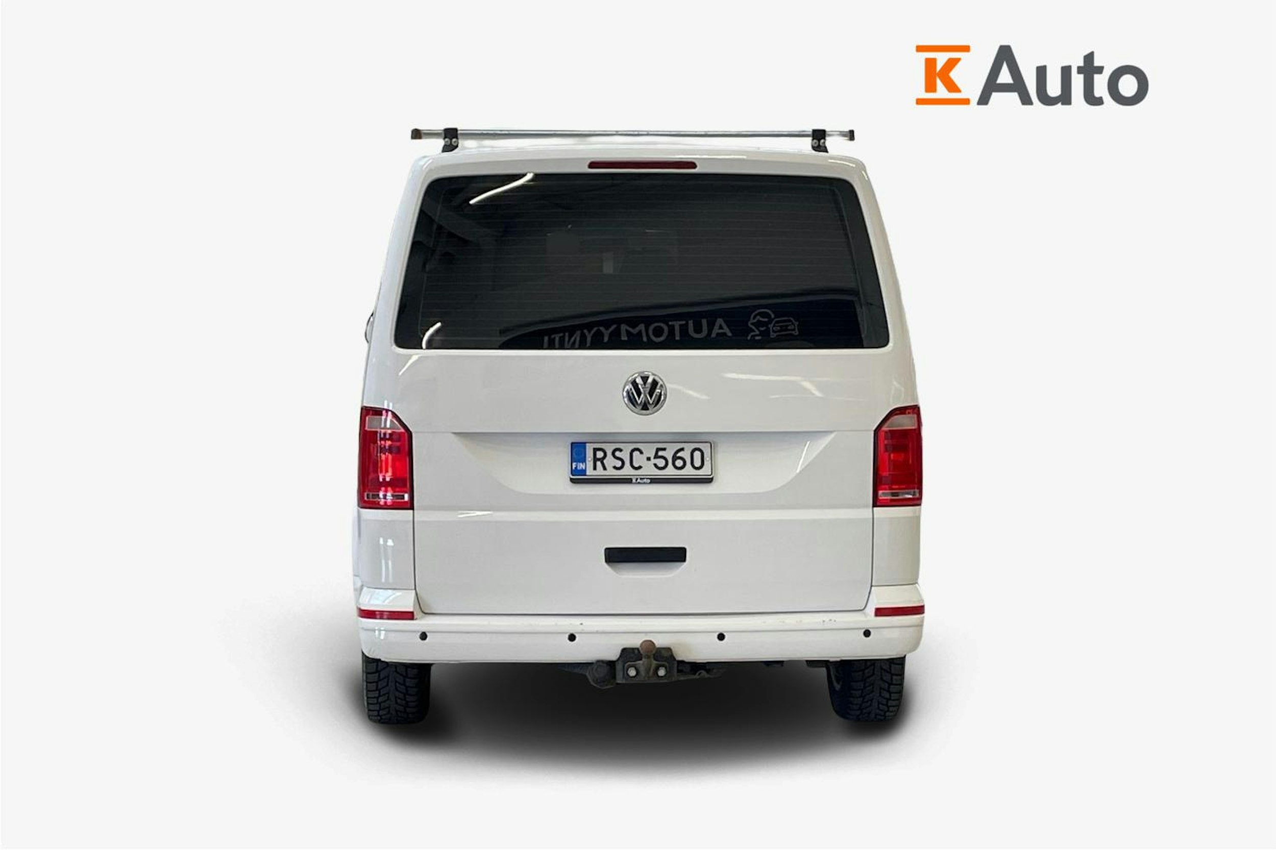 valkoinen Volkswagen Transporter 2016 kuva 3.
